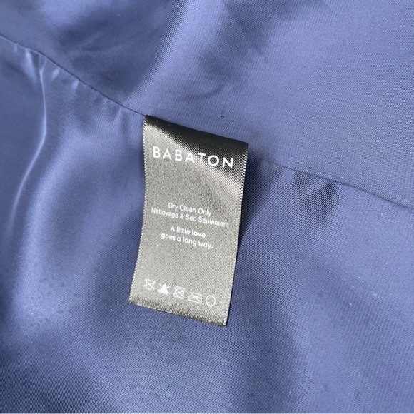 Aritzia Babaton Button Front Blazer Sz 2 - Picture 6 of 10